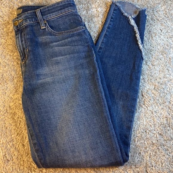 Joe’s the Icon mid rise skinny jeans - Picture 2 of 7